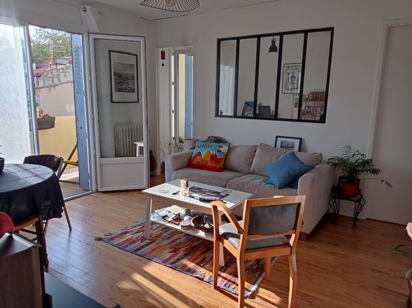 Appartement lumineux au coeur d'un quartier vivant