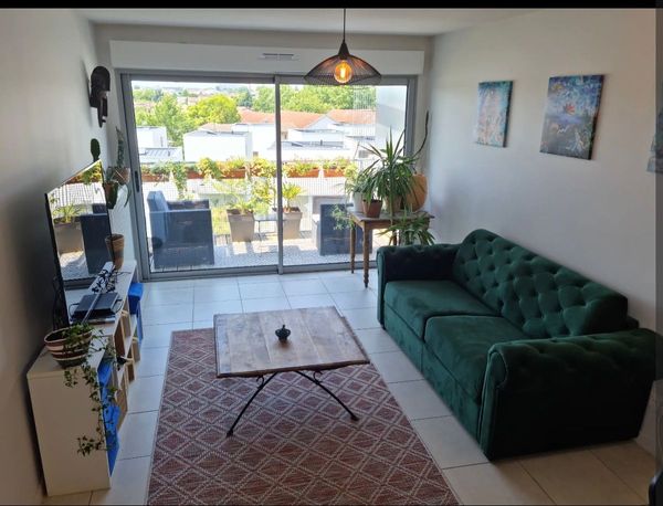 Eliott's house