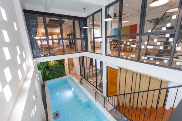 Pawadee, Pawakiat, Kanokorn & Timothy s Haus