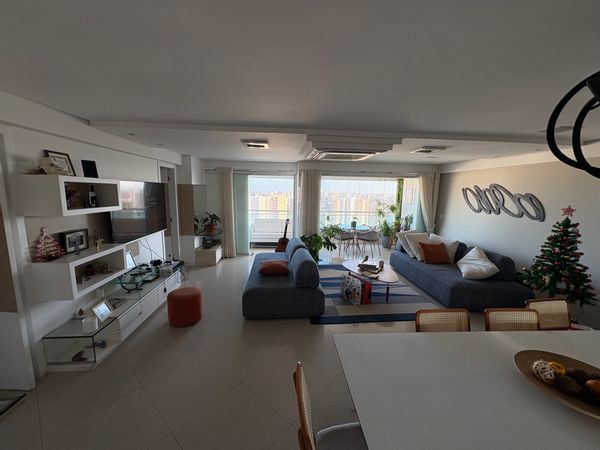 Spacious 3-bedroom apartment, ideal for families, located in the Aldeota neighborhood in Fortaleza.