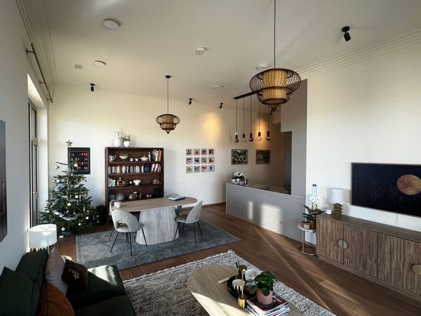 Luxury condo apartment with wellness (pool, sauna, gym)