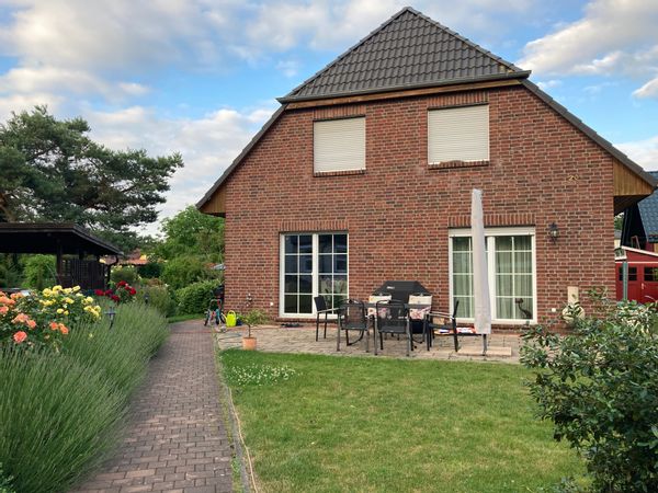 Einfamilienhaus in der Nähe von Berlin  Wald und Heide fast vor der Haustür