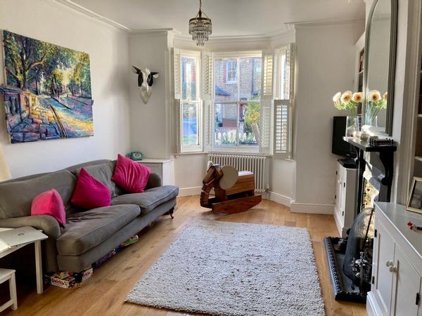 Victorian 4 bed on a quiet street, 10 mins walk to central Oxford