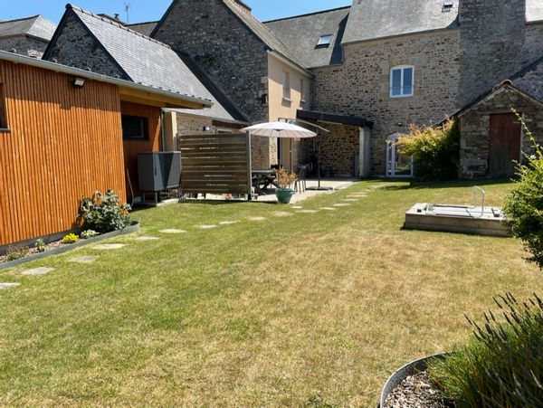 Grande maison avec jardin