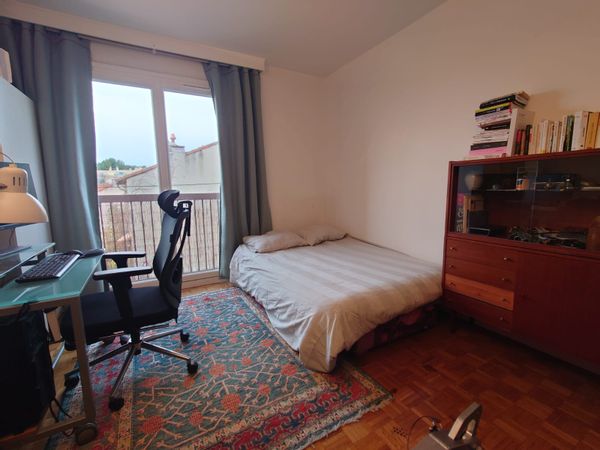 La chambre privée chez Louise et Denis