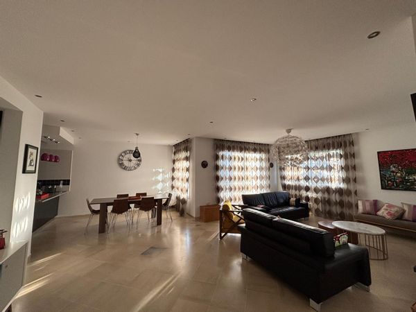 Chérifa & Alexandres hus