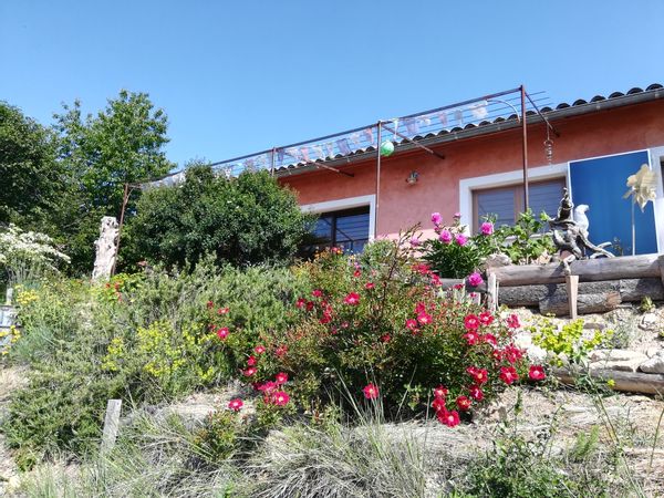 Béatrice et Isabelleina kuća