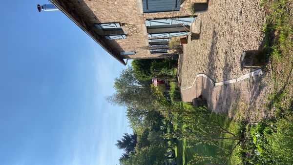 Gran casa de campo, en plena naturaleza y bien equipada