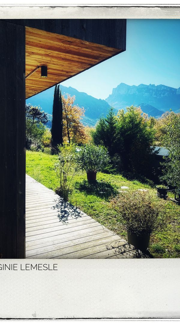 Maison d'architecte chaleureuse avec vue imprenable sur la montagne