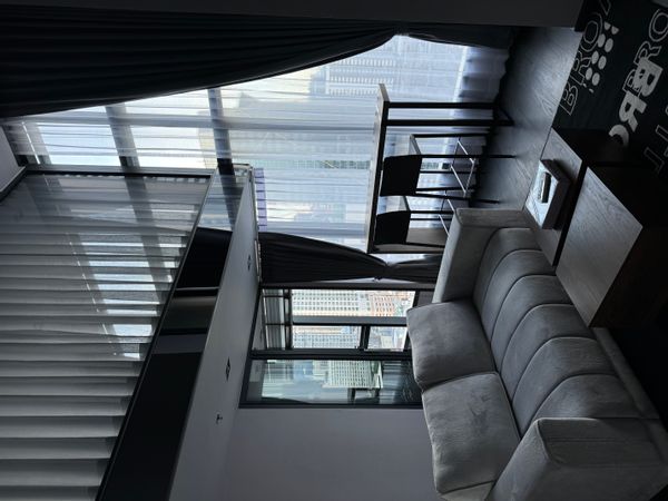 Stylish Duplex Corner Home in the Heart of Bangkok – Ratchathewi