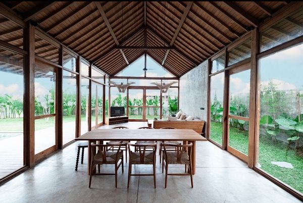 Villa 3-bedrooms + bath Ricefield & mountain view 2 minutes from beach & cafés  Family friendly area