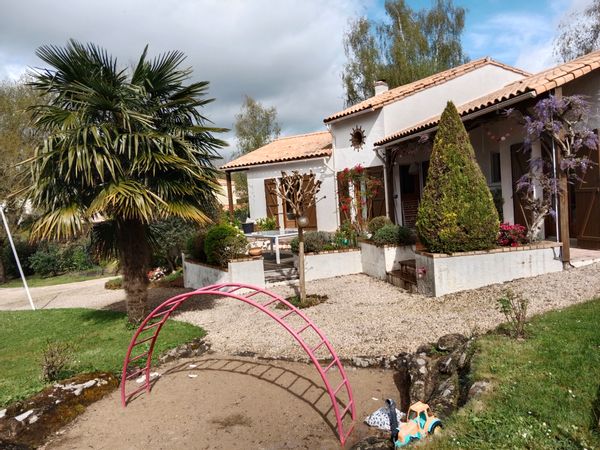 Béatrice's home