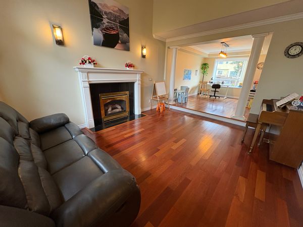 Zhiping (Christy)s hus