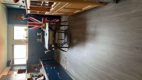 Caterina e famigliaina kuća