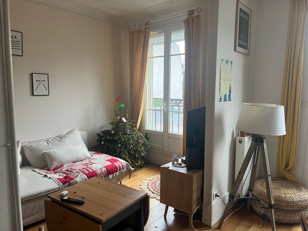 Grand appartement double salon, parquet moulures