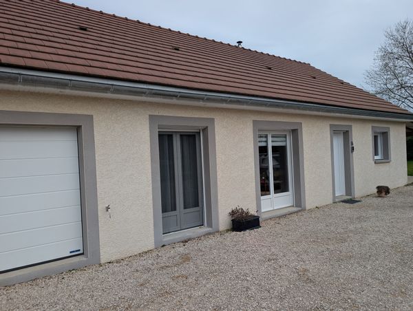 Joli maison en Bresse