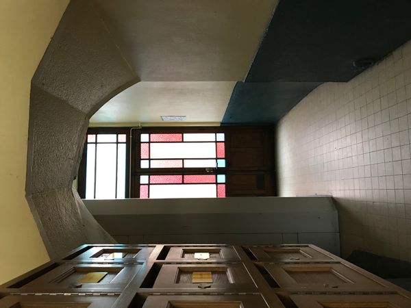 Private room in Lyon. Close to Metro transport. In the heart of thriving 4th arrondissement.