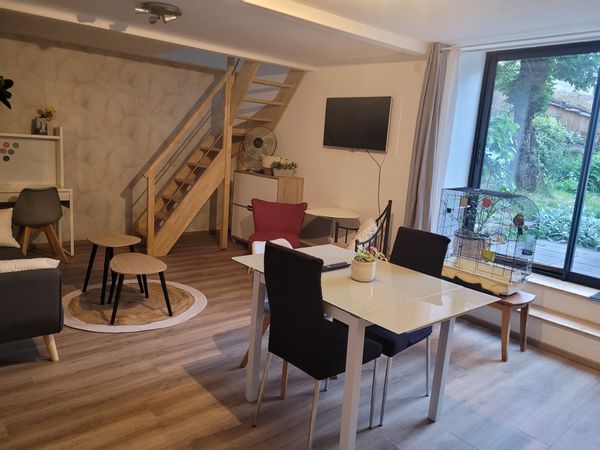 Un petit nid douillet , studio indépendant chez Laurence