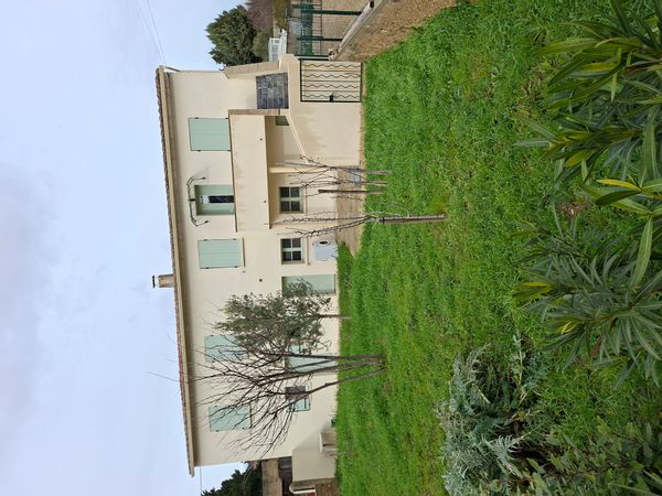 Maison provençale entre Avignon et Pont du Gard