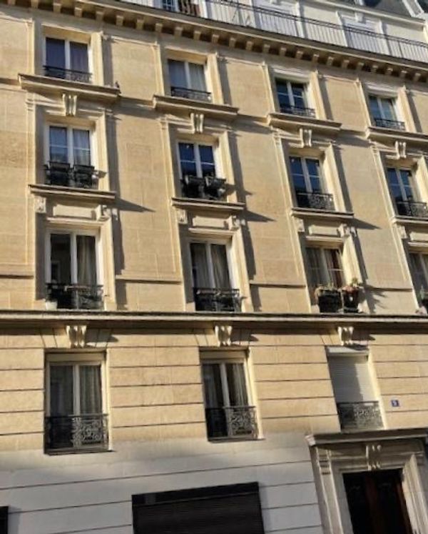 Charmant pied à terre dans la capitale française