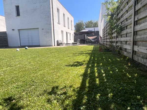 Havre de paix Lillois : Maison spacieuse, idéale familles & exploration du Nord