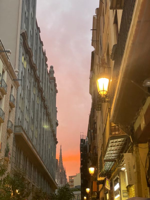 Room in the center of Barcelona