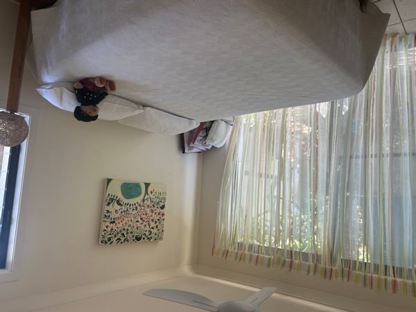 Joanne's house is a private oasis  100m from shops , cafes , beach .  , 20 mins from Byron Bay .