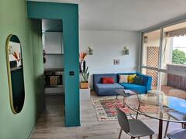 Appartement lumineux avec balcon