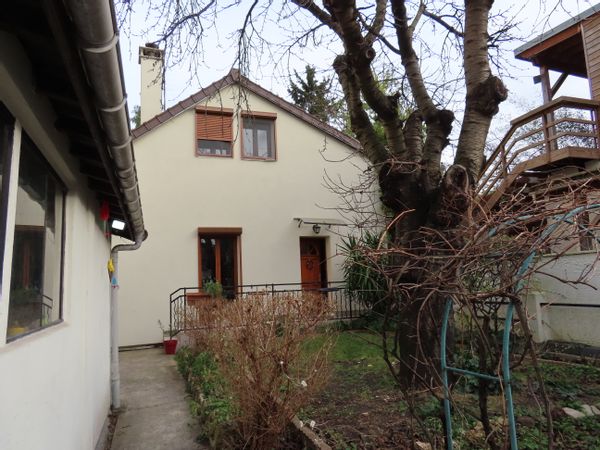 Cécile et Oliviers hus