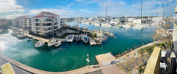 Simon et Marinas hus