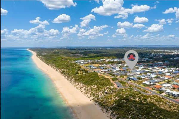 Christmas on the Beach: Spacious Coastal Home Near Bunbury & Busselton
