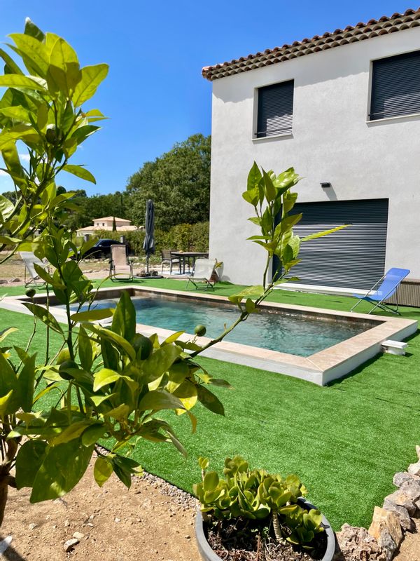Maison moderne et charmante à Lorgues, Var – Entre terre et mer