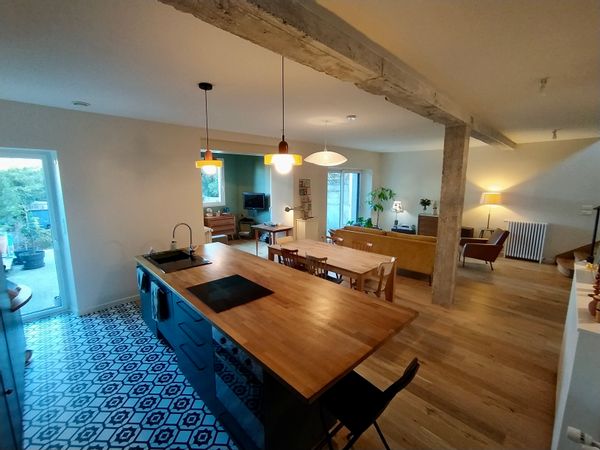 huis van Julien et Caroline