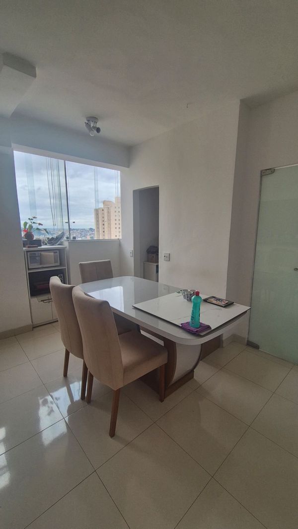 MATHEUS E LUANAs hus