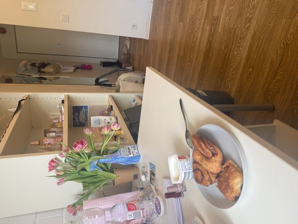 Yeongseo's private room