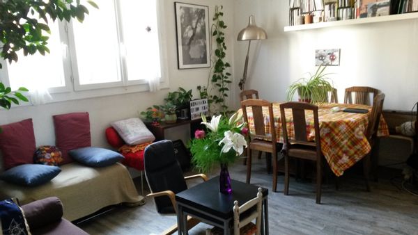 Petit nid lumineux au Pré Saint Gervais, Porte de Pantin à Paris