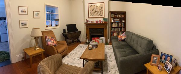 Comfortable home in quiet street 25 mins from Sydney CBD.