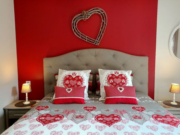 Hautes-Pyrénées France, Argelès-Gazost, beau studio confortable, vue montagne.