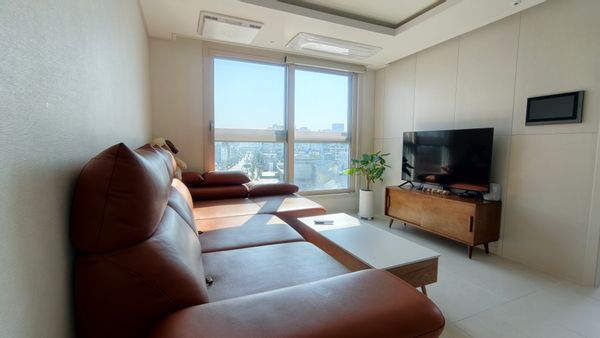 Modern Comfort in Seoul – Minutes away from History and Trends