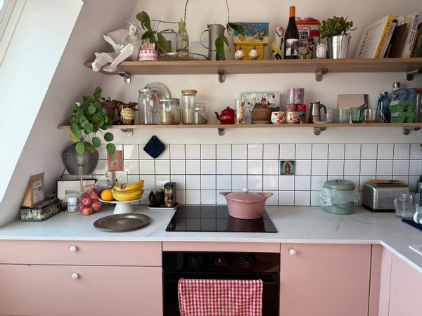 Appartement lumineux, 2 chambres, grand salon dans pantin village,