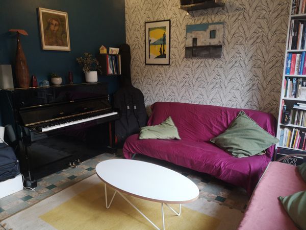 Notre maison,  tout près de Nancy Thermal et du parc Ste Marie, à 10 min en bus du centre ville