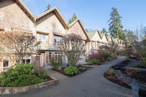 Shawn and Claire’s North Shore Mountain Home