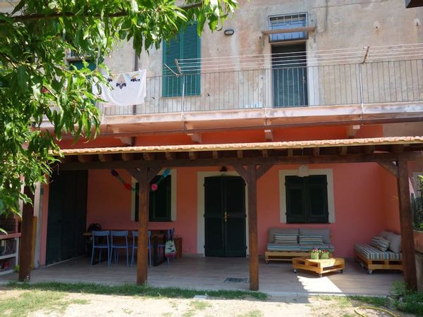 Cute flat with garden 5 minutes from sea