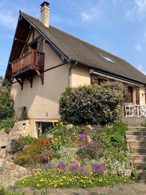Maison de charme à Saint‑Michel, Évreux : votre havre de tranquillité à deux pas du panorama 