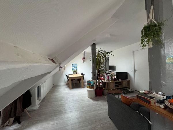 Lovely apartment in the heart of Paris!
Appartement chaleureux au coeur de Paris!