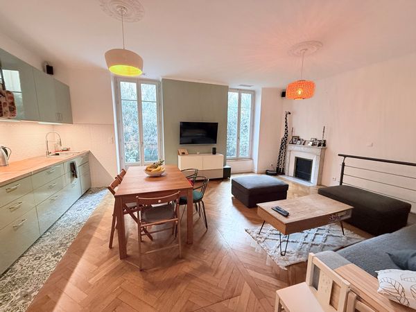 Appartement Rez-De-Jardin 3 chambre coeur de Nice