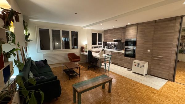 Deux pièces avec balcon à côté du Canal de l'Ourcq