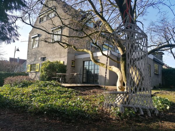 Maison dans une cité jardin classée au patrimoine à Bruxelles