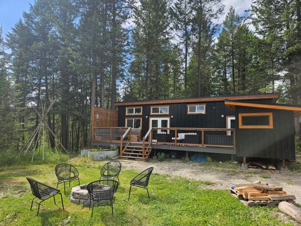 The Nordic Longhouse & Sauna at Hummingbird Village