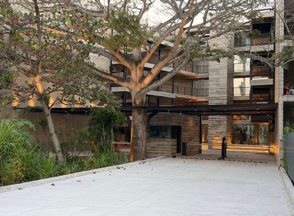 Luis Carloss hus